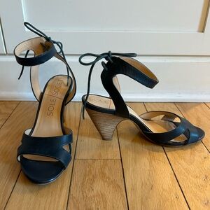 Sole Society Navy Leather Strappy  Heeled Sandals